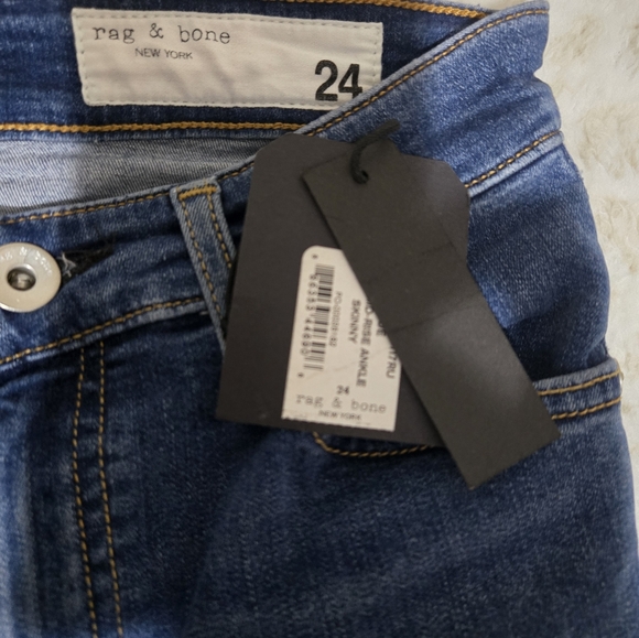 Rag and Bone Cate skinny jeans - Picture 2 of 4